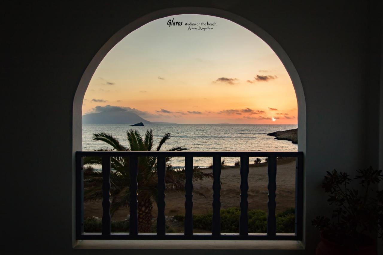 Ferienwohnung Glaros Luxury Studio On The Beach Arkasa Exterior foto