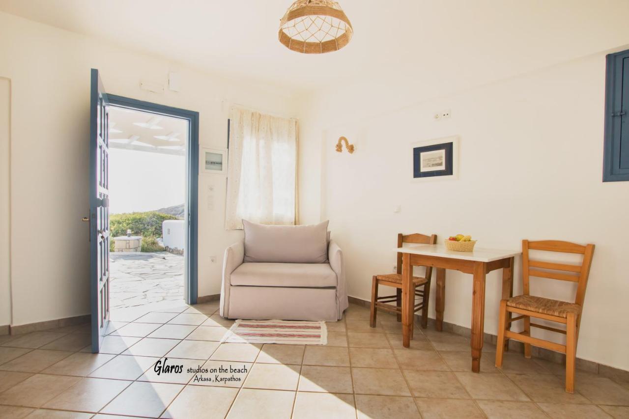 Ferienwohnung Glaros Luxury Studio On The Beach Arkasa Exterior foto